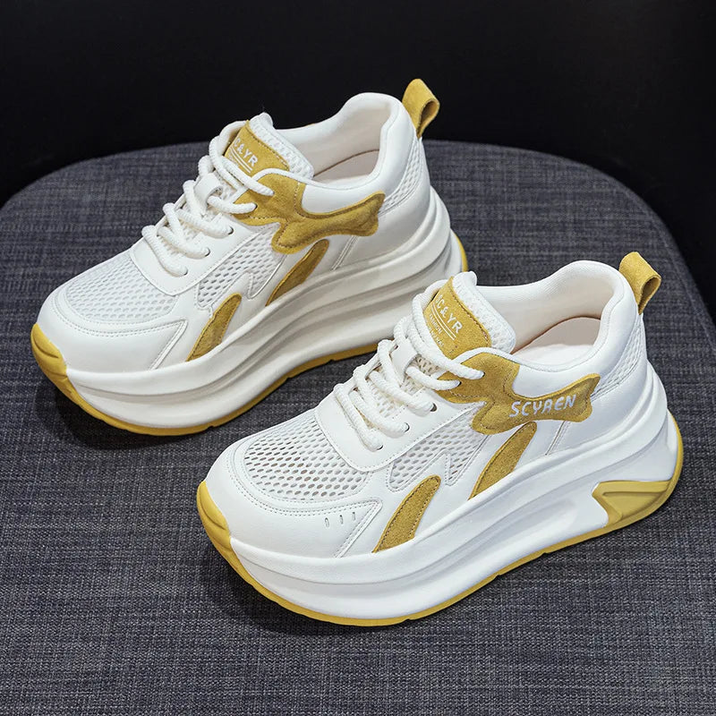 Basket en cuir plates compensées pour femmes