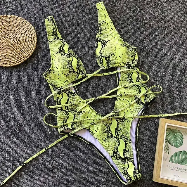Maillot de bain une pièce à décolleté plongeant en V pour femmes