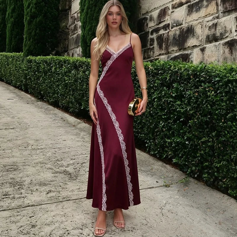 Robe longue en dentelle pour femmes
