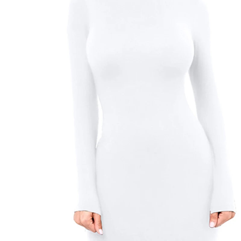 Robe à manches longues et col roulé pour femmes