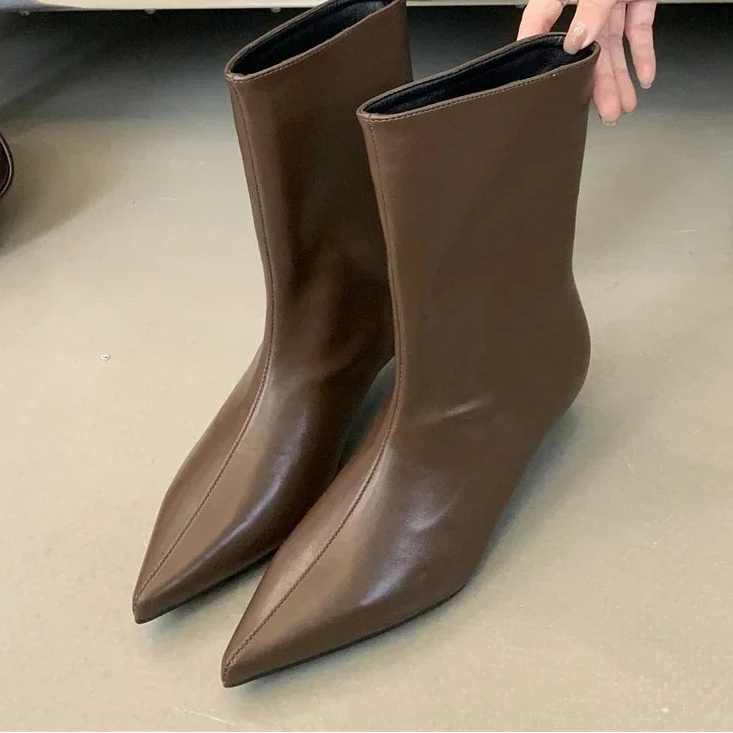 Bottines à bout pointu pour femmes