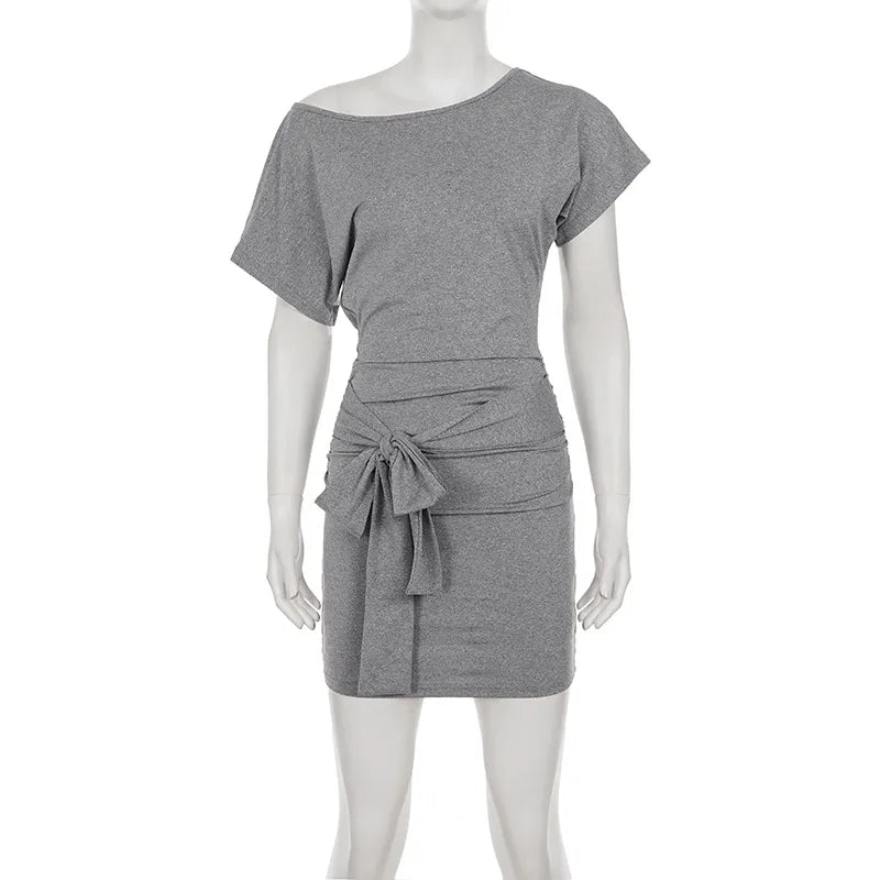 Mini-Robe Épaules Dénudées Femme – Style Féminin
