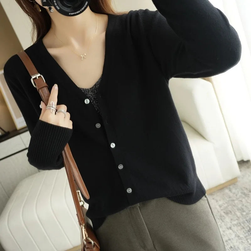 Cardigan tricoté à manches longues et col en v pour femmes