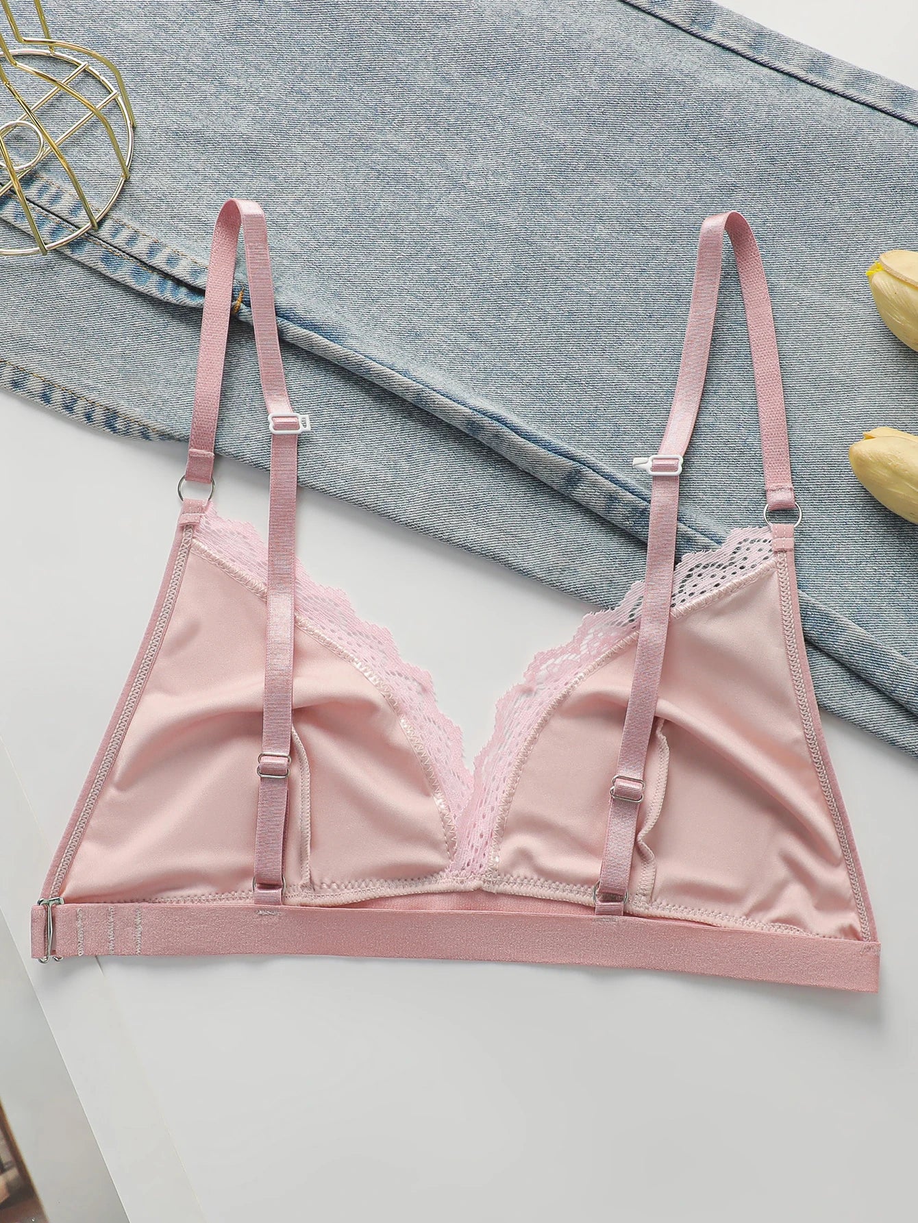 Soutien-gorge avec dentelle, sans armatures pour femmes