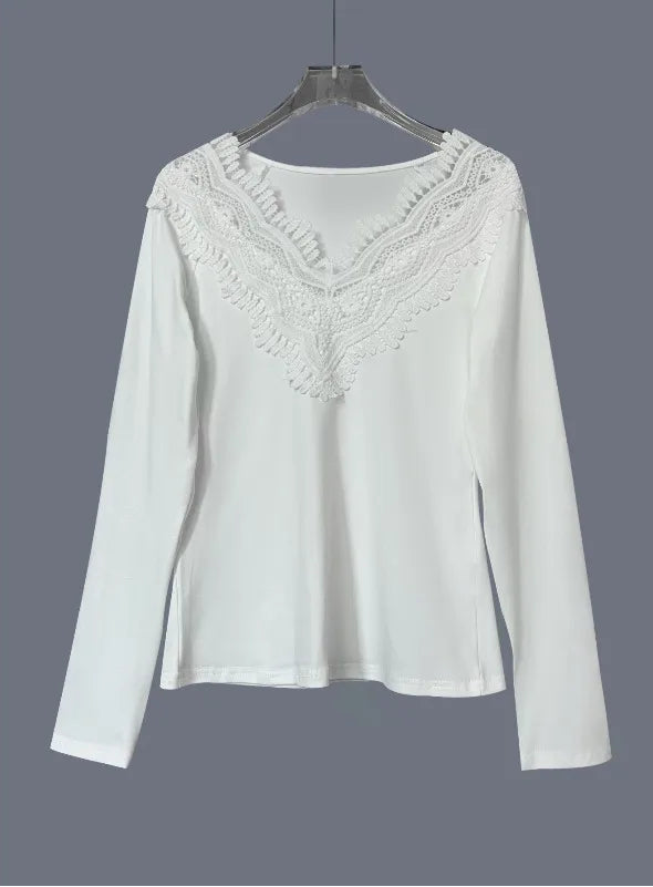 Chemisier Vintage Femme – Dentelle et Col V