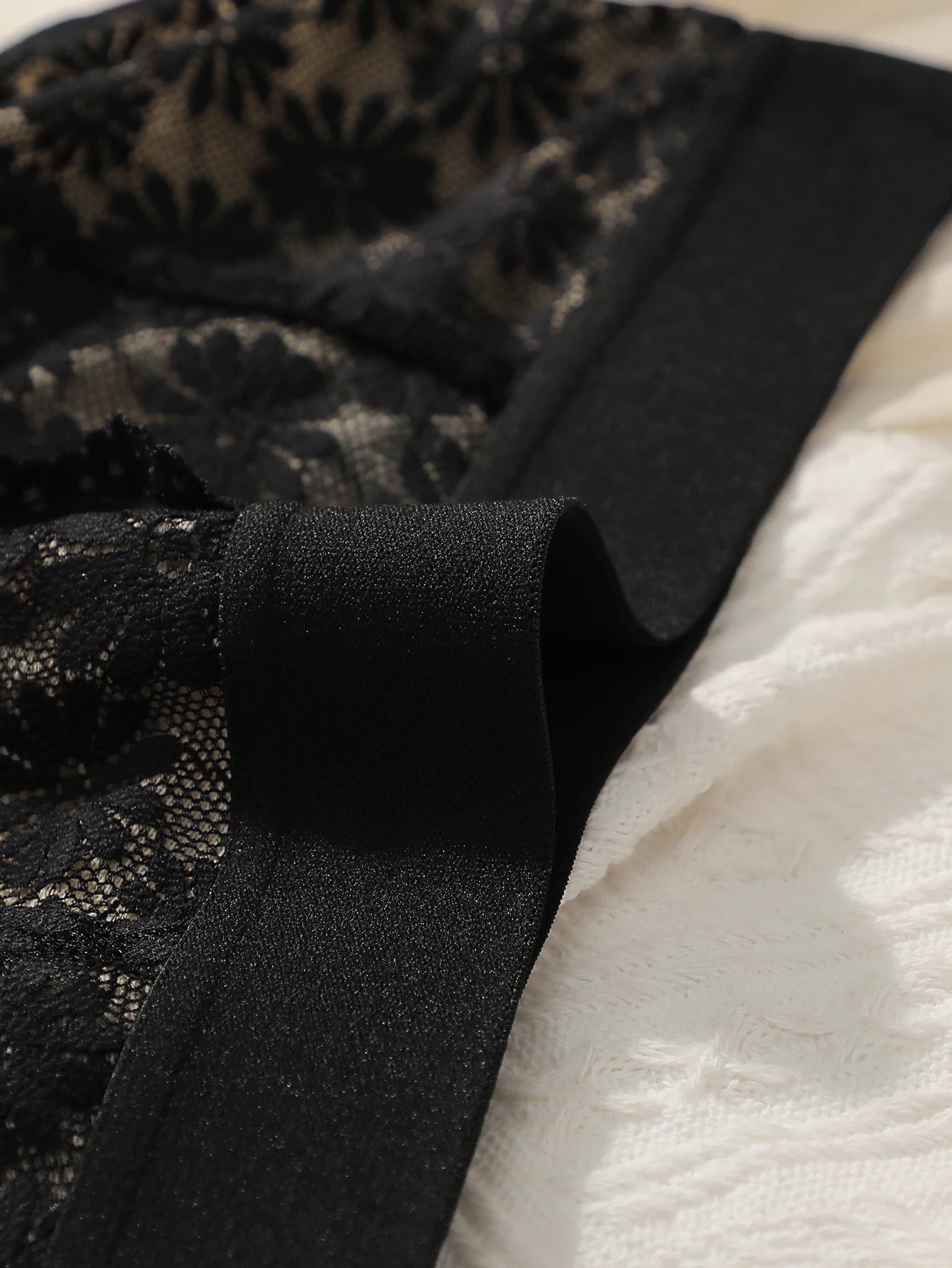 Soutien-gorge grande taille en dentelle brodée pour femmes
