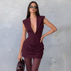 Robe à décolleté plongeant sans manches pour femmes