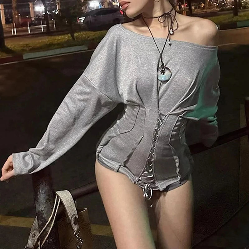 Top femme à col asymétrique épaules dénudées et laçage