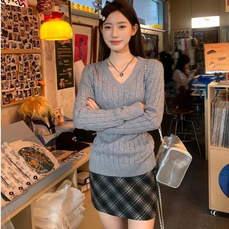 Pull Torsadé Femme – Maille et Col V