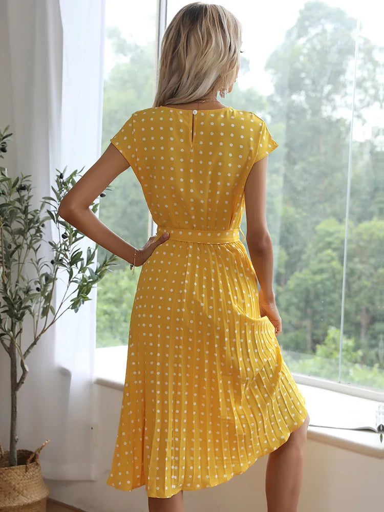 Robe d'été à pois et col rond pour femmes