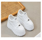 Baskets compensées en cuir creux pour femmes