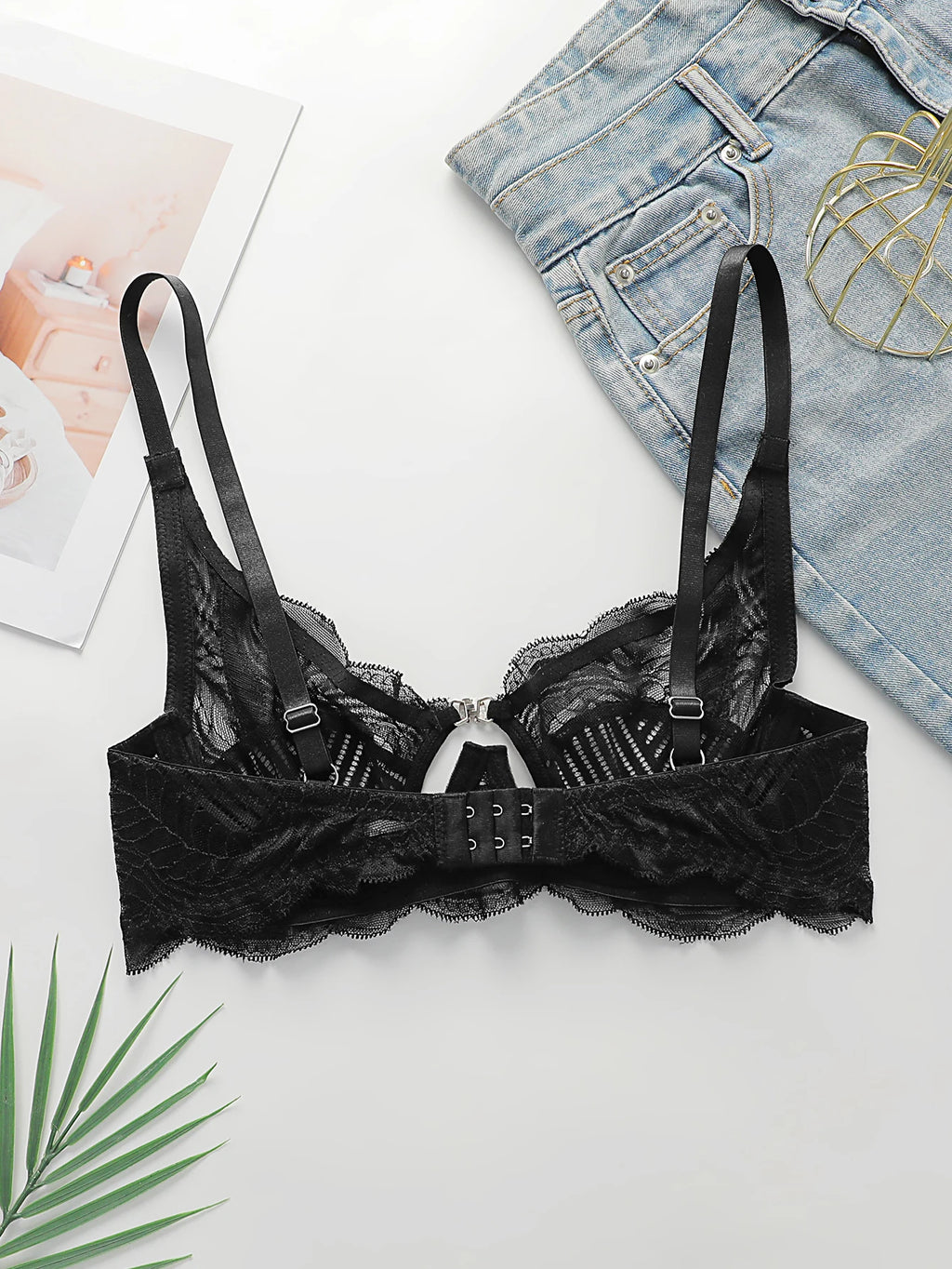 Soutien-gorge sexy en dentelle ultra-fine à boutons sur le devant pour femmes