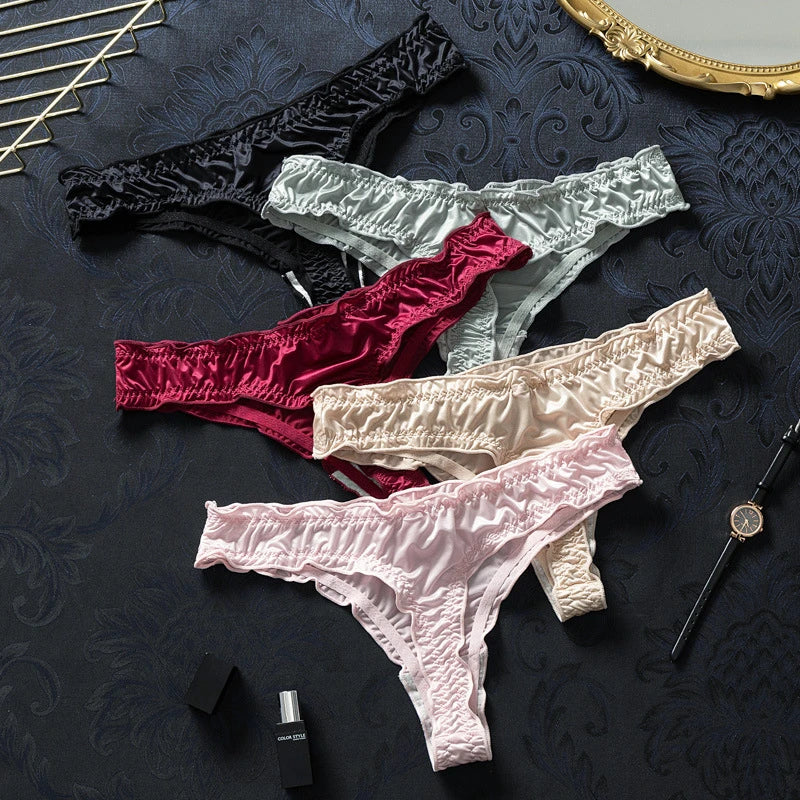 String tanga ultra fin en soie glacée pour femmes