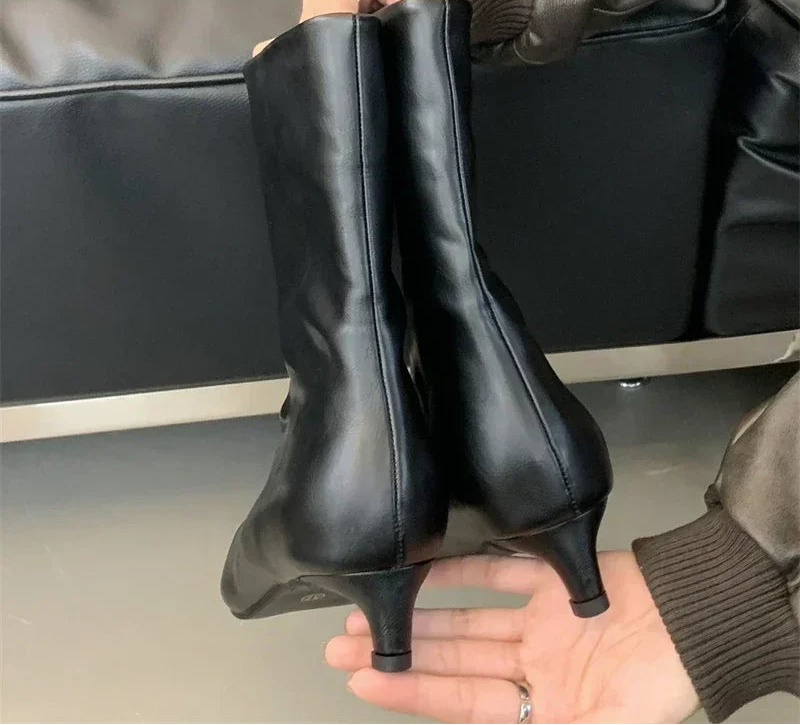 Bottines à bout pointu pour femmes
