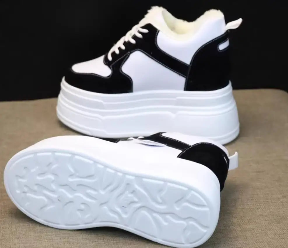Baskets air blanches en cuir pour Femmes