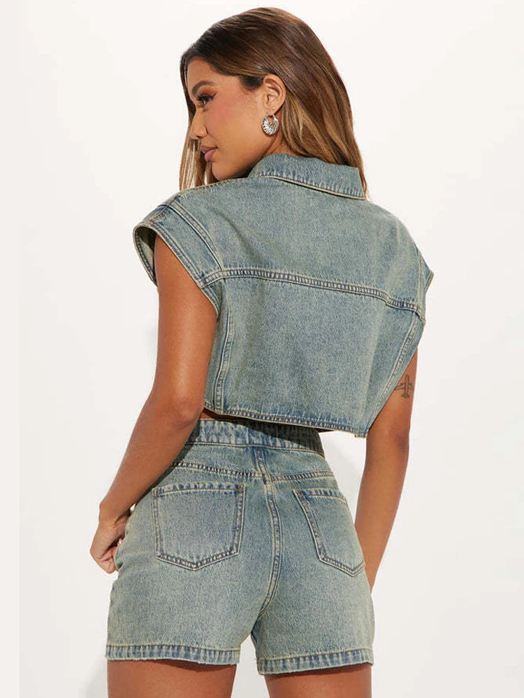 Ensemble 2 pièces débardeurs à simple boutonnage et short pour femmes