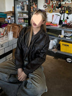 Veste courte en cuir pour femmes