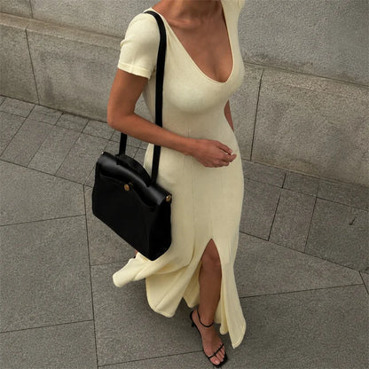 Robe Longue Femme en Maille Côtelée – Look Élégant