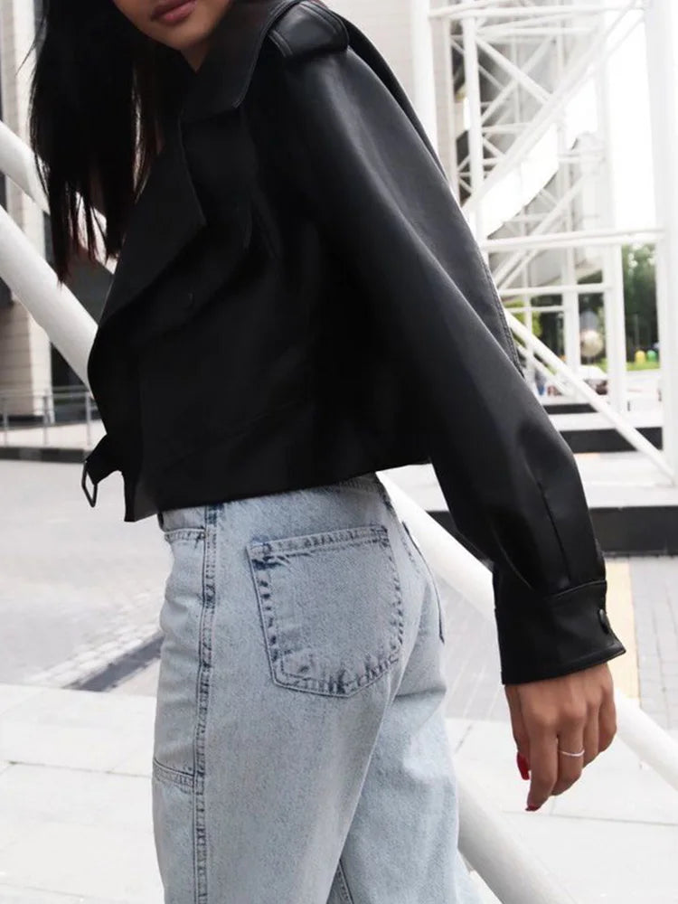 Veste courte et ample en faux cuir pour femmes