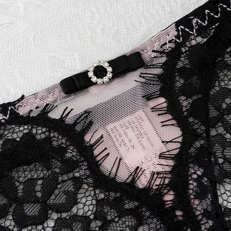 String taille basse transparent pour femmes