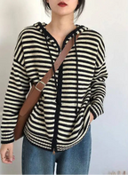 Pull à capuche à rayures de style collège pour femmes