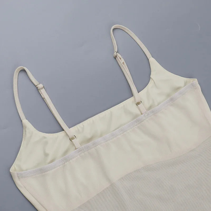 Ensemble deux pièces sexy jupe mini et haut sans manches à bretelles pour femmes