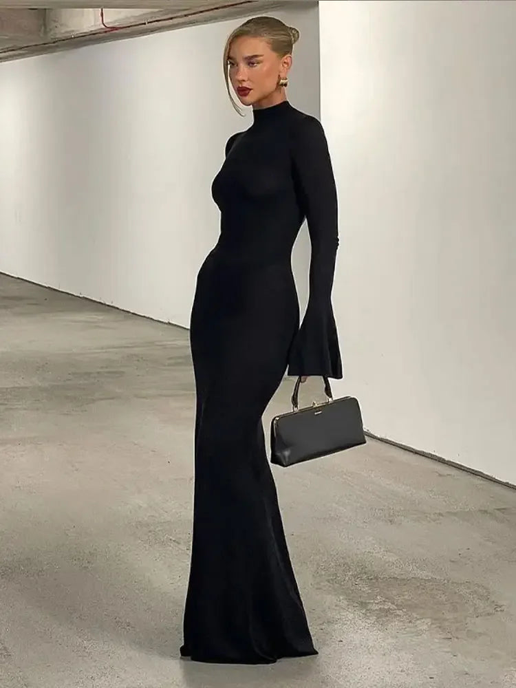 Robe évidée  à dos nu et col montant pour femmes