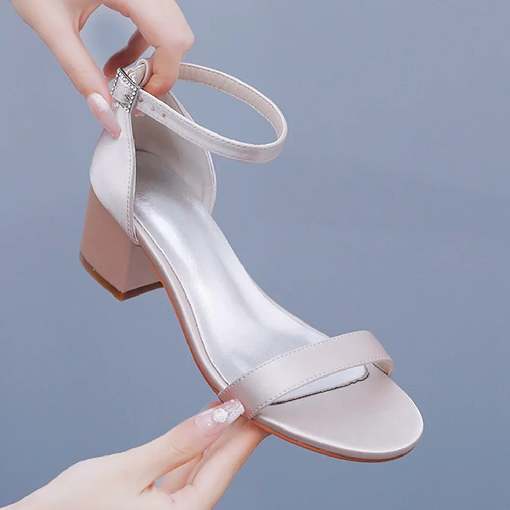 Sandales tissées à la cerise pour femmes