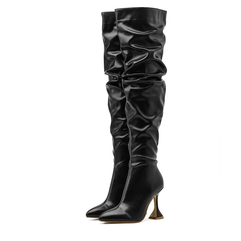 Cuissardes en cuir plissé pour femmes