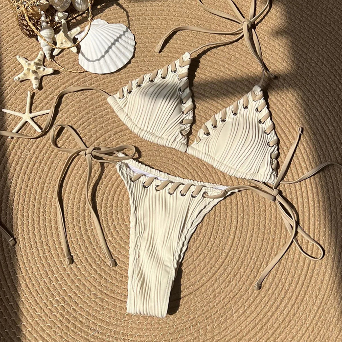 Maillot de bain deux pièces à col licou et culotte taille haute pour femmes
