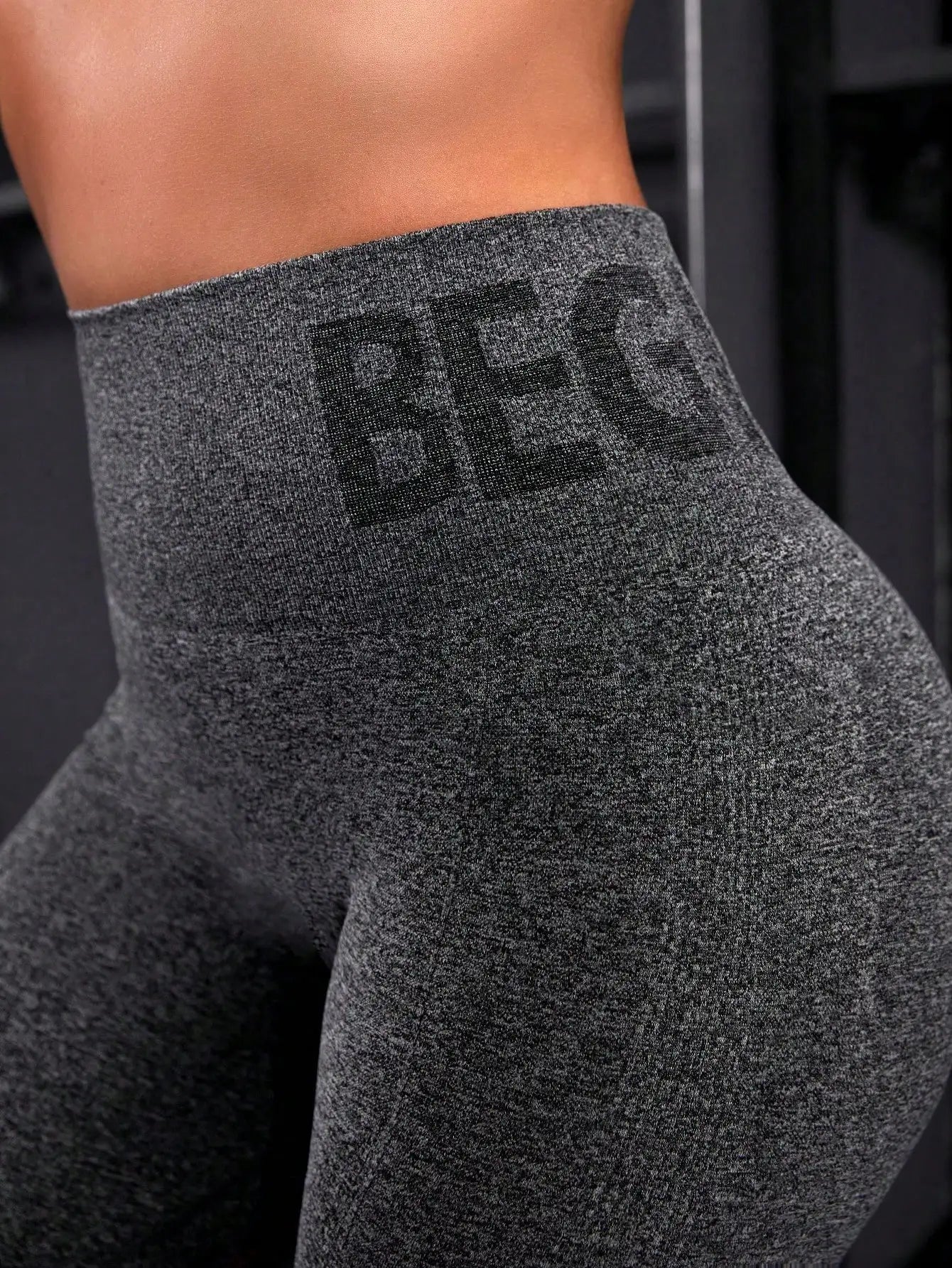 Pantalon de yoga sans couture couleur pêche pour femmes