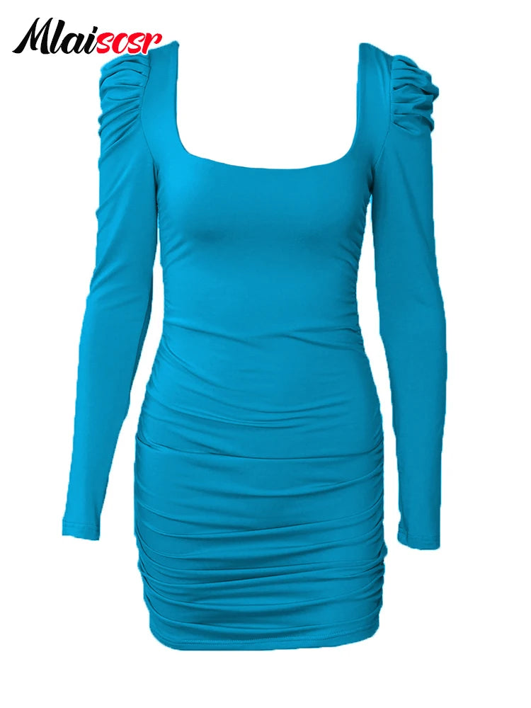 Robe moulante blanche à col carré et manches longues pour femmes