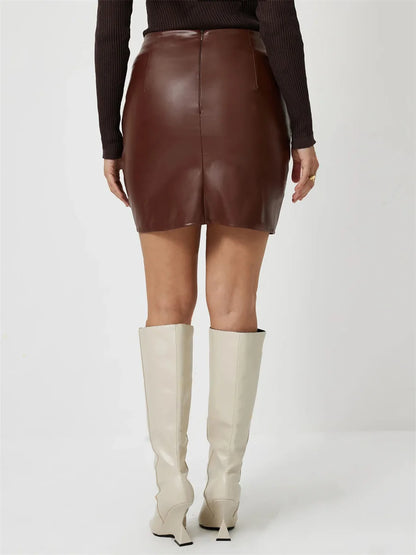 Mini-Jupe Femme – Similicuir Asymétrique et Moulant