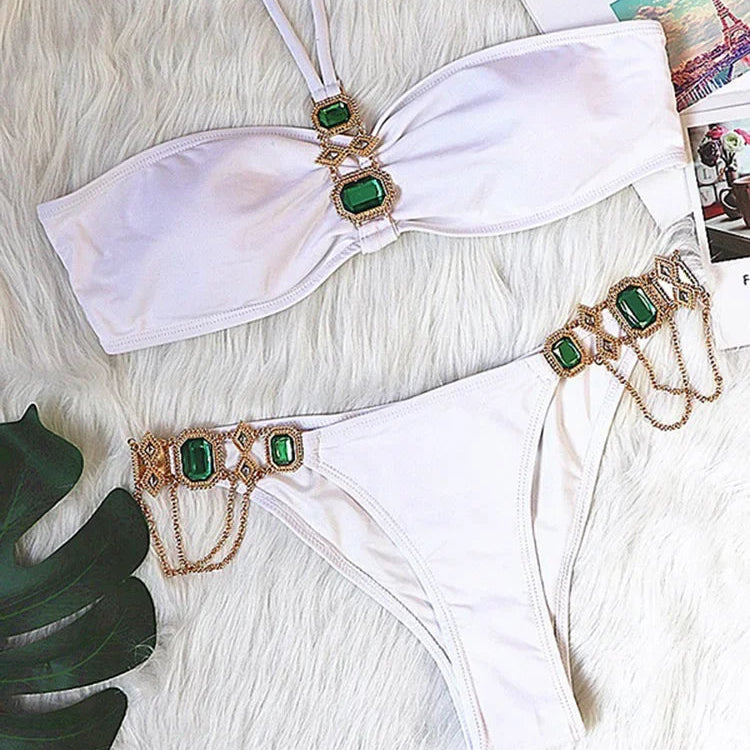 Maillot de bain deux pièces soutien-gorge col licou et avec des bijoux en diamant pour femmes