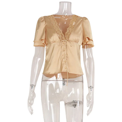 Chemisier Satin Femme – Col V et Dentelle