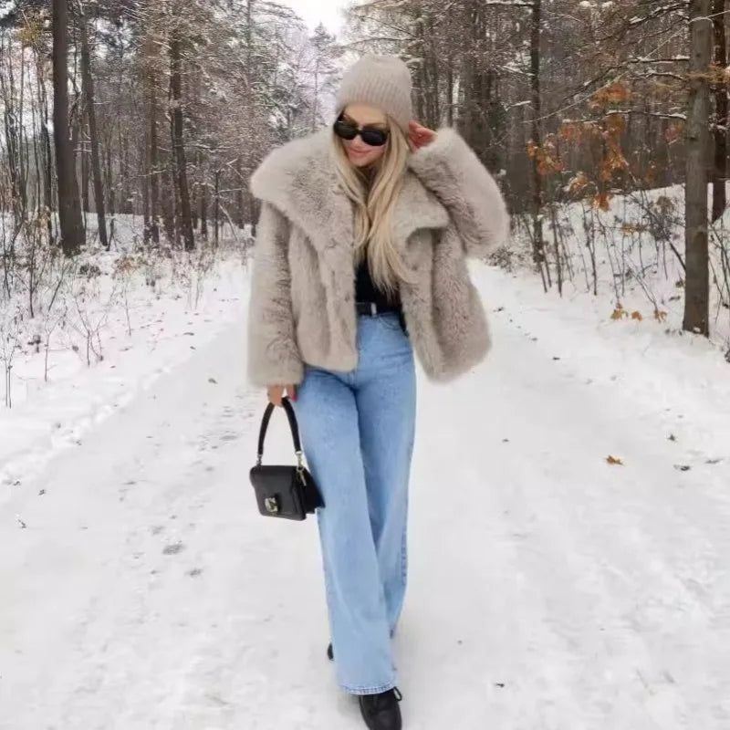 Manteau court en fausse fourrure de renard pour femmes