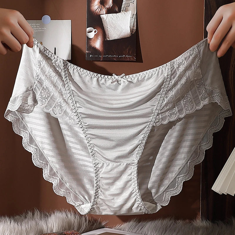 Culottes avec dentelle pour femmes