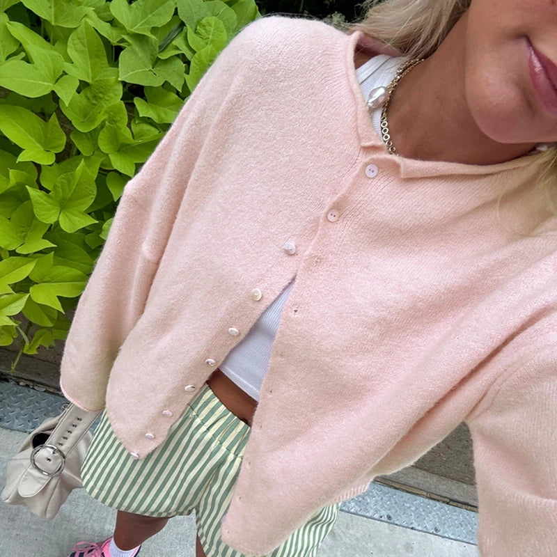 Pull à manches longues avec bouton sur le devant pour femmes