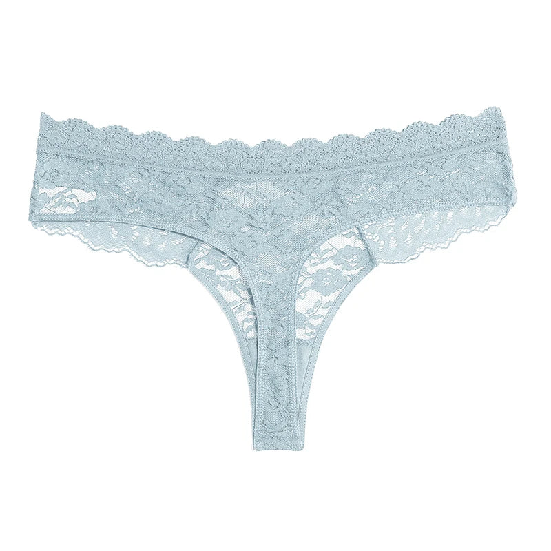 String en dentelle pour femmes