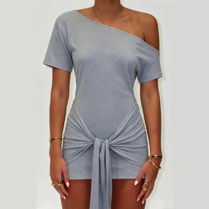 Robe mini sexy asymétrique à lacets pour femmes