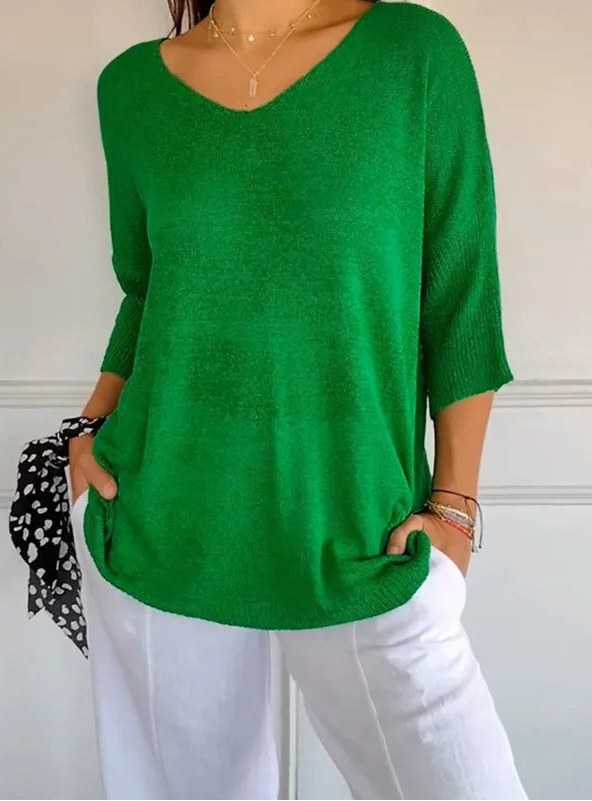 Chemise Décontractée Femme – Col V et Manches 3/4