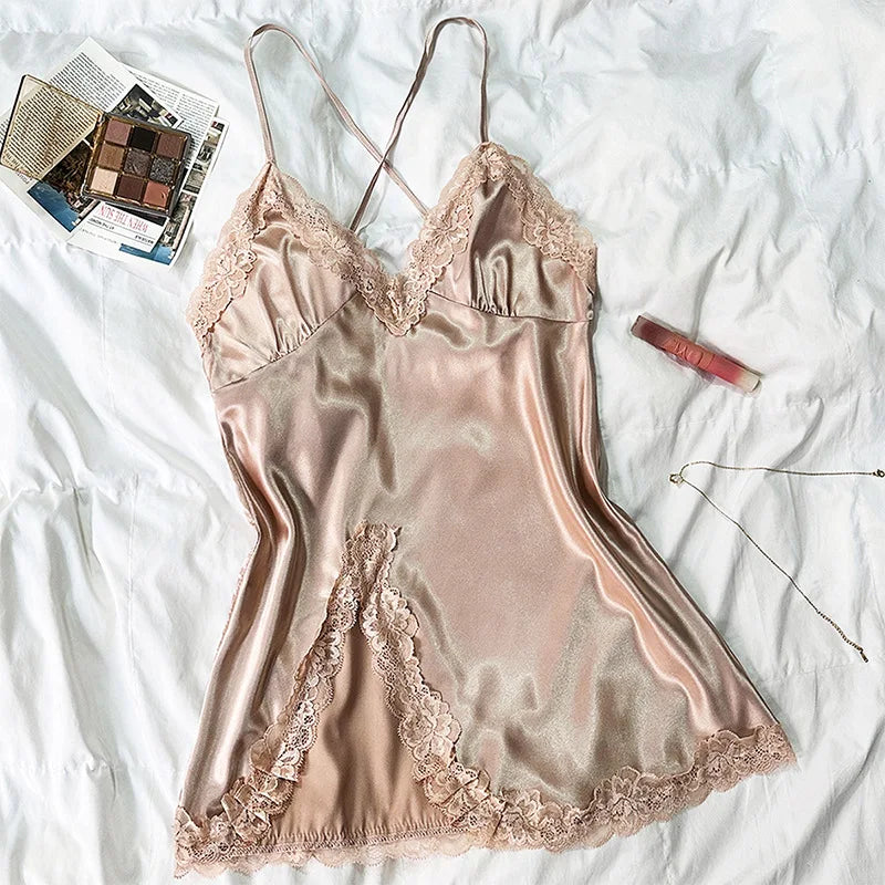 Chemise de nuit glace soie volants pour femmes