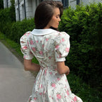 Robe d'été imprimée à manches bouffantes et à volants pour femmes
