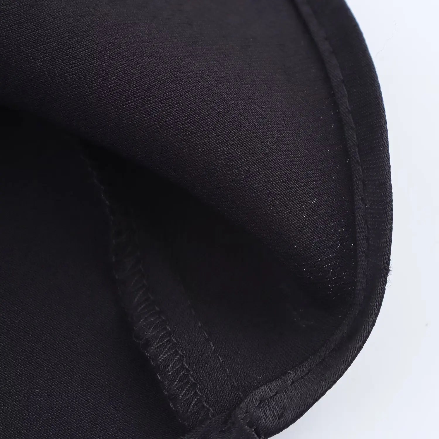 Robe midi à bretelles lacées en satin pour femmes