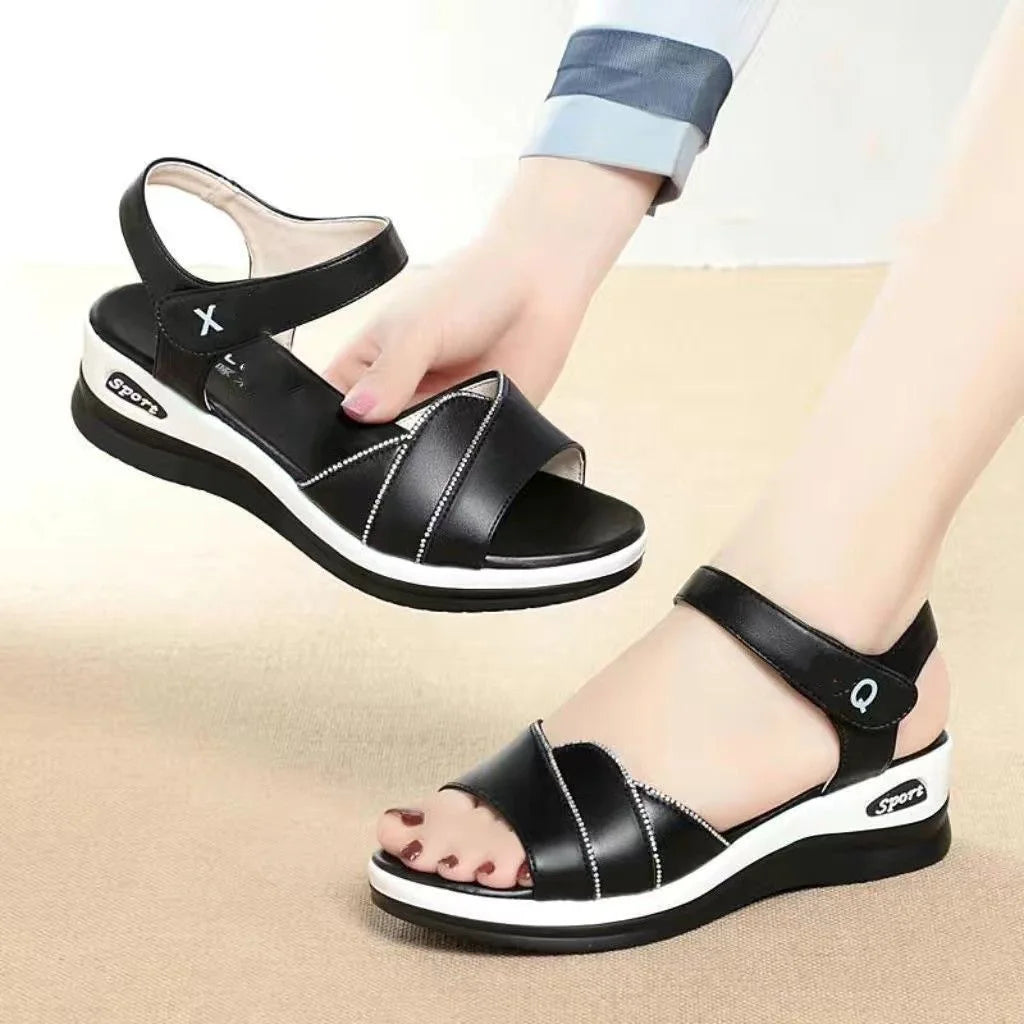 Sandales à bout ouvert en cuir pour femmes
