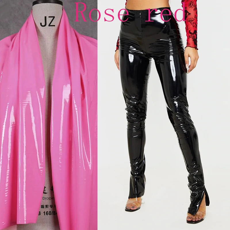Pantalon Slim en Similicuir Verni à Fentes Latérales