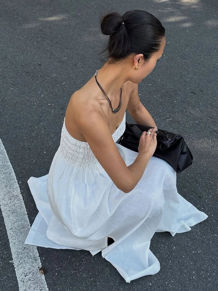 Robe longue d'été blanche dos nu sans bretelles pour femmes