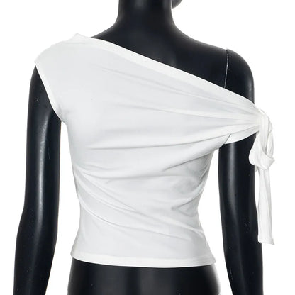 T-shirt Asymétrique Femme – Coupe Slim et Style Streetwear