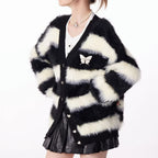 Cardigan chaud à rayures noires et blanches pour femmes