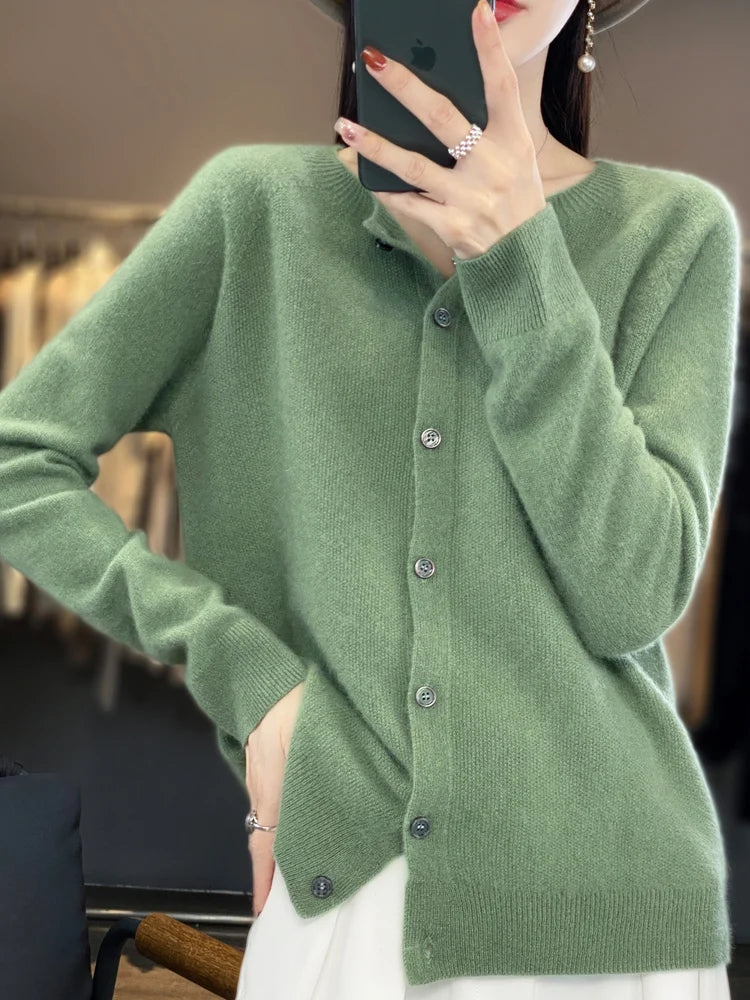Cardigan à col rond en laine mérinos pour femmes